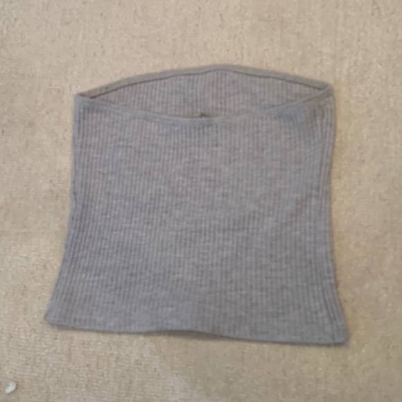 Brandy Melville Grey Tube Top - Picture 2 of 3